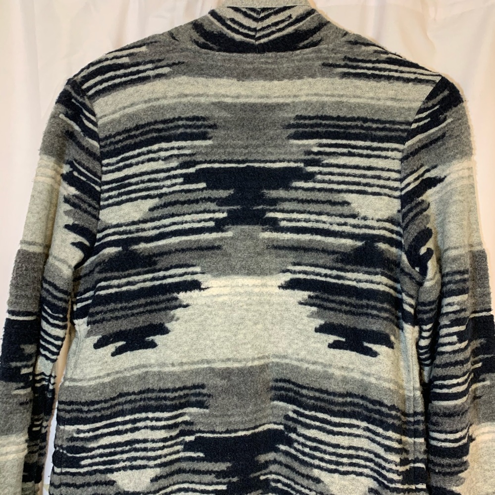 Lucky Brand Pattern Cardigan - Picture 7 of 8
